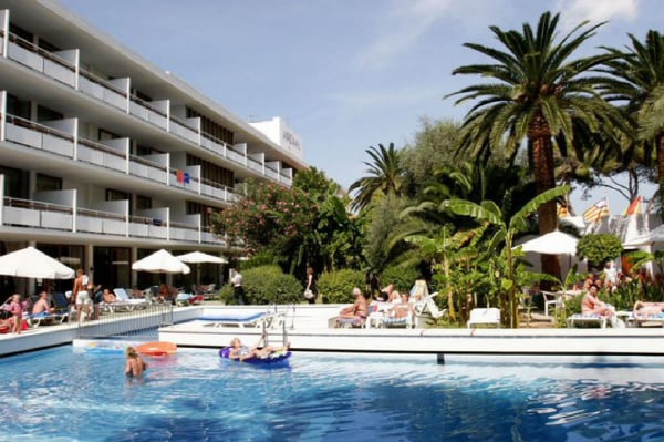 hotel arenal san antonio ibiza